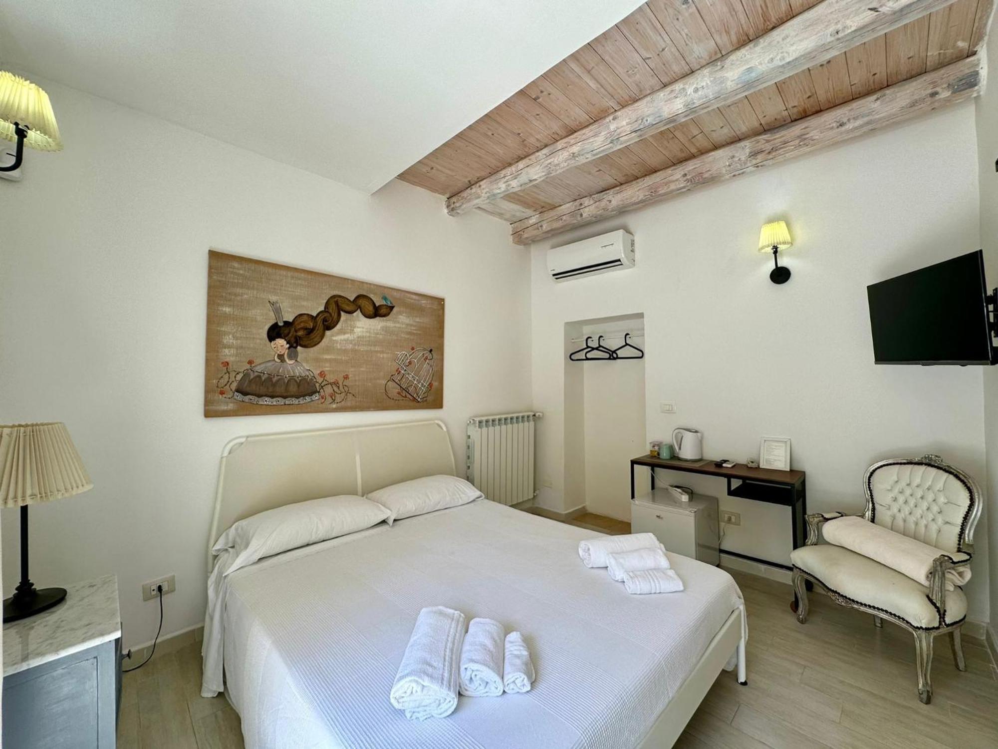 Re Bafe Hotel Syracuse Buitenkant foto